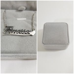 NWT Silver Plated Finesse Necklace size Gift
